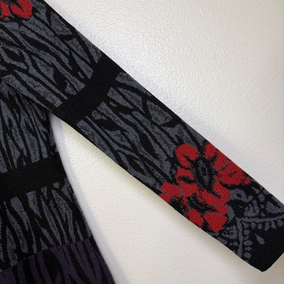 Icelandic Designs Cardigan Sweater Womens Small Wool Floral Gray Full Zip Knit * - Picture 7 of 10